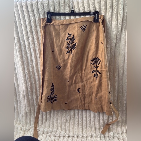 Sister Nettle The Dark Angelica Skirt in Rabbit Brown XL/XXL - Picture 2 of 4